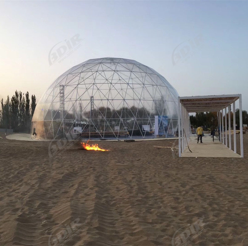 Tenda trasparente della cupola del diametro di 25m per l'esposizione dell'automobile di Chevrolet a Dunhuang, Cina