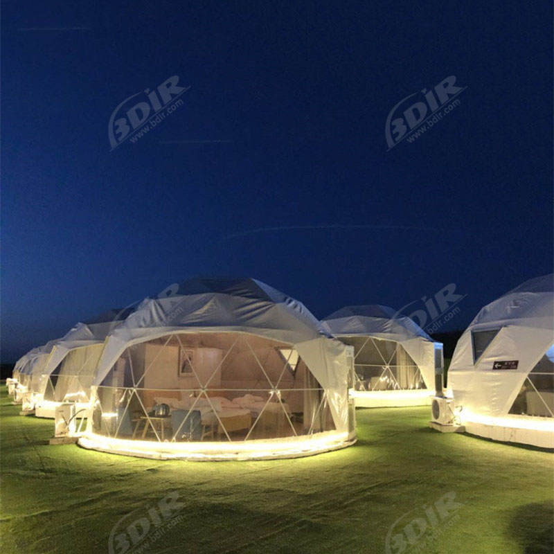 60 tendas de domo geodésico PCS para acomodação no resort de montanha Tao Yuan em Zhangjiakou, China